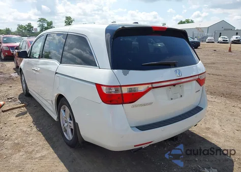 2013 Honda Odyssey Touring/Touring Elite из США, поврежденный, VIN 5FNRL5H97DB009431